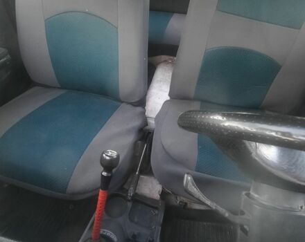 Красный Шевроле Другая, объемом двигателя 1 л и пробегом 999 тыс. км за 595 $, фото 4 на Automoto.ua