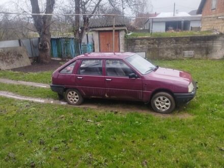 Червоний Шевроле Інша, об'ємом двигуна 1.6 л та пробігом 80 тис. км за 800 $, фото 1 на Automoto.ua