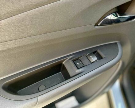 Серый Шевроле Другая, объемом двигателя 0 л и пробегом 57 тыс. км за 15490 $, фото 20 на Automoto.ua