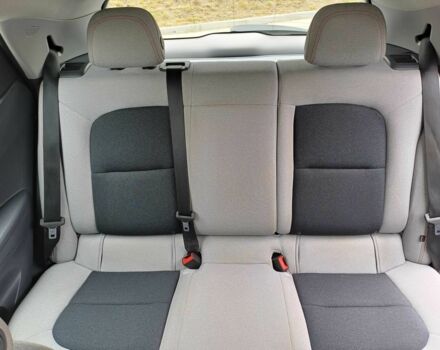 Серый Шевроле Другая, объемом двигателя 0 л и пробегом 110 тыс. км за 14400 $, фото 5 на Automoto.ua