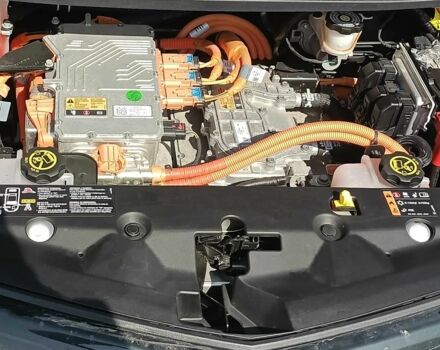 Серый Шевроле Другая, объемом двигателя 0 л и пробегом 68 тыс. км за 16000 $, фото 16 на Automoto.ua