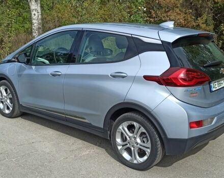 Серый Шевроле Другая, объемом двигателя 0 л и пробегом 114 тыс. км за 15000 $, фото 2 на Automoto.ua