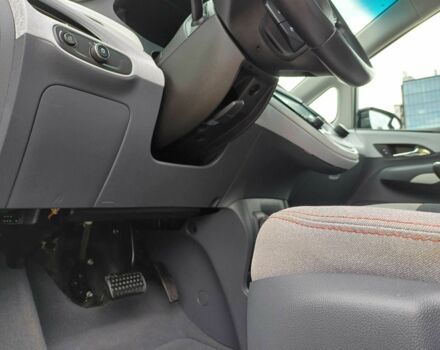 Серый Шевроле Другая, объемом двигателя 0 л и пробегом 110 тыс. км за 14400 $, фото 14 на Automoto.ua