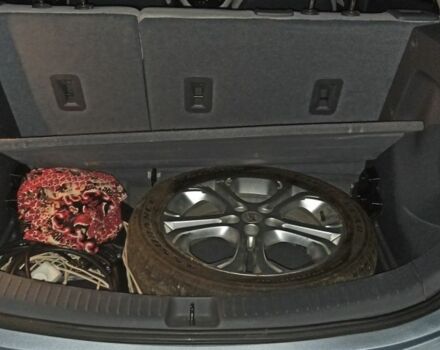 Серый Шевроле Другая, объемом двигателя 0 л и пробегом 114 тыс. км за 15000 $, фото 13 на Automoto.ua