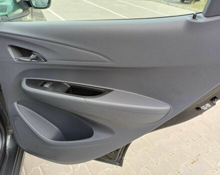 Серый Шевроле Другая, объемом двигателя 0 л и пробегом 110 тыс. км за 14400 $, фото 11 на Automoto.ua