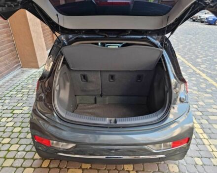 Серый Шевроле Другая, объемом двигателя 0 л и пробегом 181 тыс. км за 13999 $, фото 7 на Automoto.ua