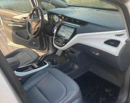 Серый Шевроле Другая, объемом двигателя 0 л и пробегом 68 тыс. км за 16000 $, фото 6 на Automoto.ua