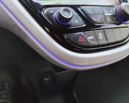 Сірий Шевроле Інша, об'ємом двигуна 0 л та пробігом 110 тис. км за 14444 $, фото 15 на Automoto.ua