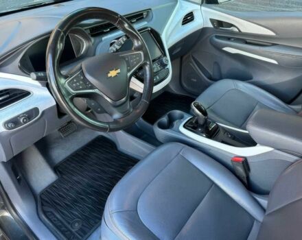 Сірий Шевроле Інша, об'ємом двигуна 0 л та пробігом 48 тис. км за 12000 $, фото 8 на Automoto.ua