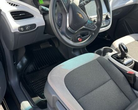 Сірий Шевроле Інша, об'ємом двигуна 0 л та пробігом 60 тис. км за 14800 $, фото 6 на Automoto.ua