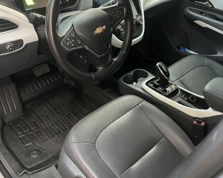 Серый Шевроле Другая, объемом двигателя 0 л и пробегом 52 тыс. км за 17700 $, фото 4 на Automoto.ua