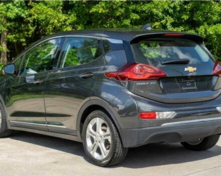 Серый Шевроле Другая, объемом двигателя 0 л и пробегом 30 тыс. км за 11200 $, фото 4 на Automoto.ua