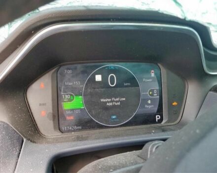 Серый Шевроле Другая, объемом двигателя 0 л и пробегом 189 тыс. км за 12000 $, фото 7 на Automoto.ua