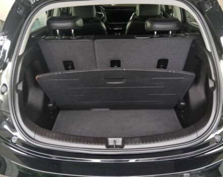 Серый Шевроле Другая, объемом двигателя 0 л и пробегом 80 тыс. км за 17700 $, фото 11 на Automoto.ua