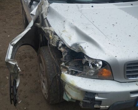 Серый Шевроле Другая, объемом двигателя 3.2 л и пробегом 322 тыс. км за 4000 $, фото 5 на Automoto.ua