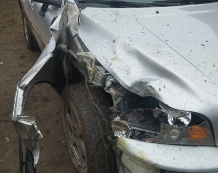 Серый Шевроле Другая, объемом двигателя 3.2 л и пробегом 322 тыс. км за 4000 $, фото 6 на Automoto.ua