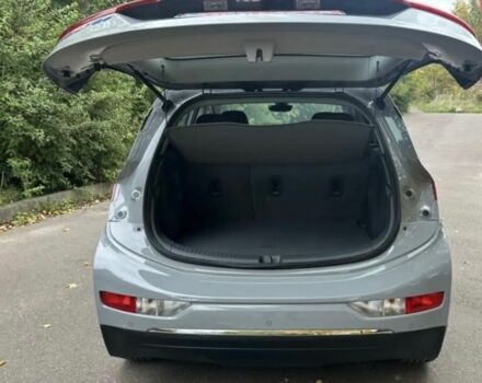 Серый Шевроле Другая, объемом двигателя 0 л и пробегом 62 тыс. км за 9000 $, фото 4 на Automoto.ua