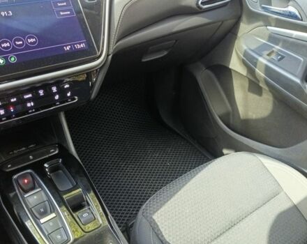 Серый Шевроле Другая, объемом двигателя 0 л и пробегом 77 тыс. км за 18200 $, фото 6 на Automoto.ua