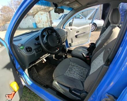 Синий Шевроле Другая, объемом двигателя 8 л и пробегом 190 тыс. км за 2600 $, фото 6 на Automoto.ua