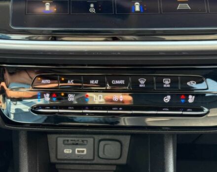 Синий Шевроле Другая, объемом двигателя 0 л и пробегом 14 тыс. км за 8000 $, фото 10 на Automoto.ua