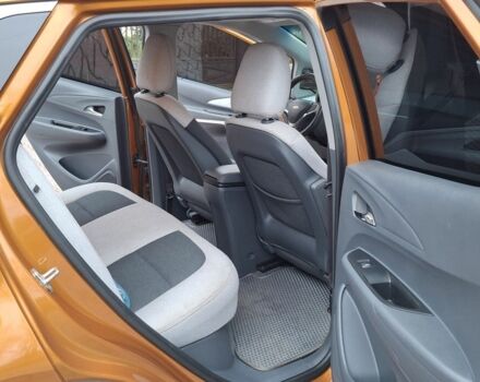 Помаранчевий Шевроле Інша, об'ємом двигуна 0 л та пробігом 77 тис. км за 13950 $, фото 18 на Automoto.ua