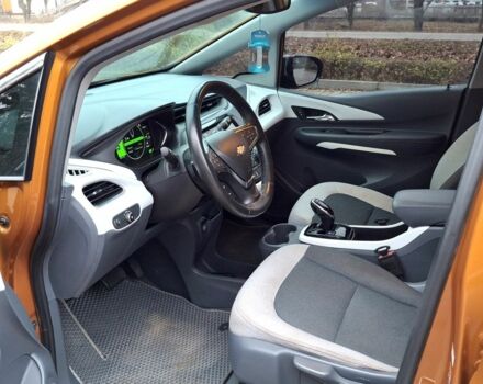 Помаранчевий Шевроле Інша, об'ємом двигуна 0 л та пробігом 77 тис. км за 13950 $, фото 19 на Automoto.ua