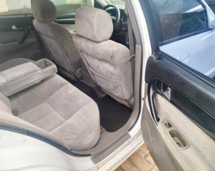 Шевроле Эпика 2004 в Сумах на Automoto.ua Белый Шевроле Эпика, объемом двигателя 2 л и пробегом 210 тыс. км за 3500 $, фото 10 на Automoto.ua