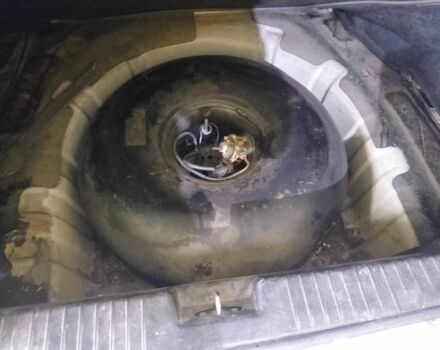 Шевроле Эпика 2004 в Сумах на Automoto.ua Белый Шевроле Эпика, объемом двигателя 2 л и пробегом 210 тыс. км за 3500 $, фото 12 на Automoto.ua