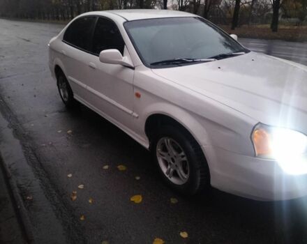 Шевроле Эпика 2004 в Сумах на Automoto.ua Белый Шевроле Эпика, объемом двигателя 2 л и пробегом 210 тыс. км за 3500 $, фото 2 на Automoto.ua