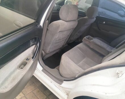 Шевроле Эпика 2004 в Сумах на Automoto.ua Белый Шевроле Эпика, объемом двигателя 2 л и пробегом 210 тыс. км за 3500 $, фото 9 на Automoto.ua