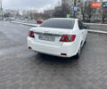 Белый Шевроле Эпика, объемом двигателя 2.5 л и пробегом 230 тыс. км за 4300 $, фото 7 на Automoto.ua