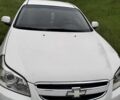 Білий Шевроле Епіка, об'ємом двигуна 2 л та пробігом 255 тис. км за 4500 $, фото 1 на Automoto.ua