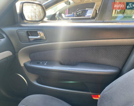 Белый Шевроле Эпика, объемом двигателя 2 л и пробегом 99 тыс. км за 6400 $, фото 2 на Automoto.ua