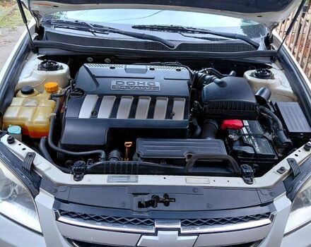 Шевроле Эпика 2008 в Кропивницком (Кировограде) на Automoto.ua Белый Шевроле Эпика, объемом двигателя 2 л и пробегом 183 тыс. км за 5200 $, фото 7 на Automoto.ua