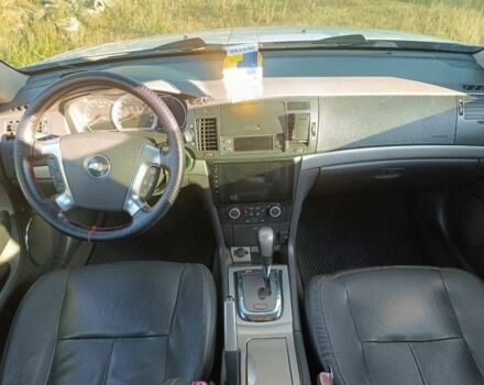 Белый Шевроле Эпика, объемом двигателя 2.5 л и пробегом 230 тыс. км за 5800 $, фото 2 на Automoto.ua