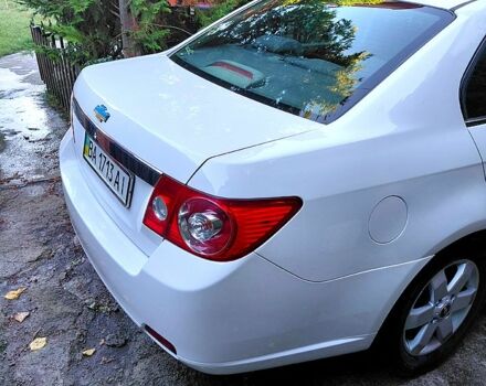 Шевроле Эпика 2008 в Кропивницком (Кировограде) на Automoto.ua Белый Шевроле Эпика, объемом двигателя 2 л и пробегом 183 тыс. км за 5200 $, фото 4 на Automoto.ua