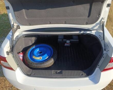 Белый Шевроле Эпика, объемом двигателя 2.5 л и пробегом 230 тыс. км за 5800 $, фото 6 на Automoto.ua