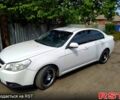 Белый Шевроле Эпика, объемом двигателя 2 л и пробегом 227 тыс. км за 3400 $, фото 1 на Automoto.ua