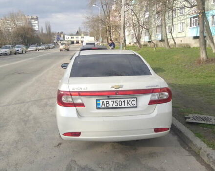 Белый Шевроле Эпика, объемом двигателя 1.99 л и пробегом 180 тыс. км за 4200 $, фото 6 на Automoto.ua