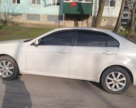 Белый Шевроле Эпика, объемом двигателя 1.99 л и пробегом 180 тыс. км за 4200 $, фото 5 на Automoto.ua