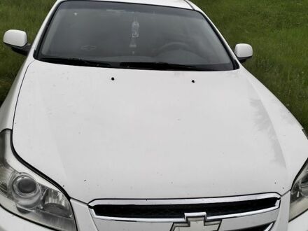 Білий Шевроле Епіка, об'ємом двигуна 2 л та пробігом 255 тис. км за 4500 $, фото 1 на Automoto.ua