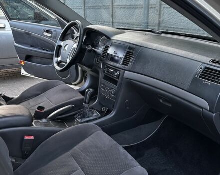 Шевроле Эпика 2007 в Кривом Роге на Automoto.ua Бежевый Шевроле Эпика, объемом двигателя 2 л и пробегом 181 тыс. км за 5500 $, фото 10 на Automoto.ua