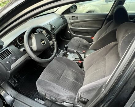 Черный Шевроле Эпика, объемом двигателя 2 л и пробегом 289 тыс. км за 4100 $, фото 7 на Automoto.ua