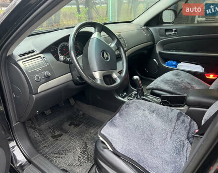 Черный Шевроле Эпика, объемом двигателя 1.99 л и пробегом 137 тыс. км за 6500 $, фото 4 на Automoto.ua