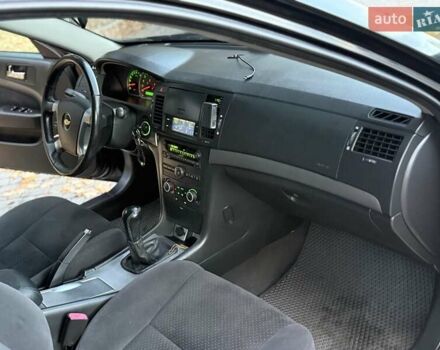 Чорний Шевроле Епіка, об'ємом двигуна 1.99 л та пробігом 186 тис. км за 3999 $, фото 41 на Automoto.ua