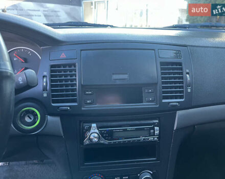 Шевроле Епіка 2007 у Белой Церкве на Automoto.ua Чорний Шевроле Епіка, об'ємом двигуна 1.99 л та пробігом 220 тис. км за 4900 $, фото 13 на Automoto.ua