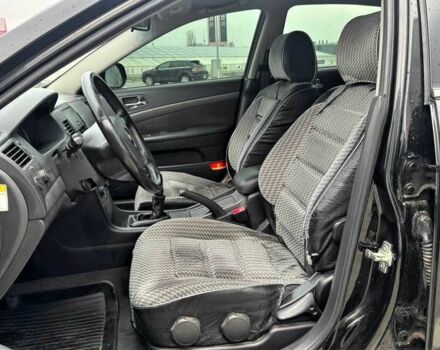 Черный Шевроле Эпика, объемом двигателя 2 л и пробегом 110 тыс. км за 5790 $, фото 8 на Automoto.ua
