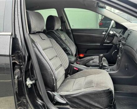 Черный Шевроле Эпика, объемом двигателя 2 л и пробегом 110 тыс. км за 5790 $, фото 11 на Automoto.ua