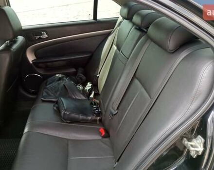 Черный Шевроле Эпика, объемом двигателя 2.5 л и пробегом 145 тыс. км за 6000 $, фото 7 на Automoto.ua