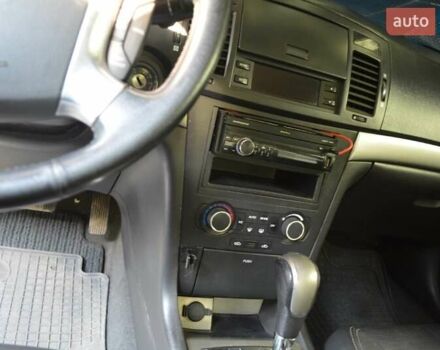 Черный Шевроле Эпика, объемом двигателя 2.49 л и пробегом 180 тыс. км за 4800 $, фото 7 на Automoto.ua